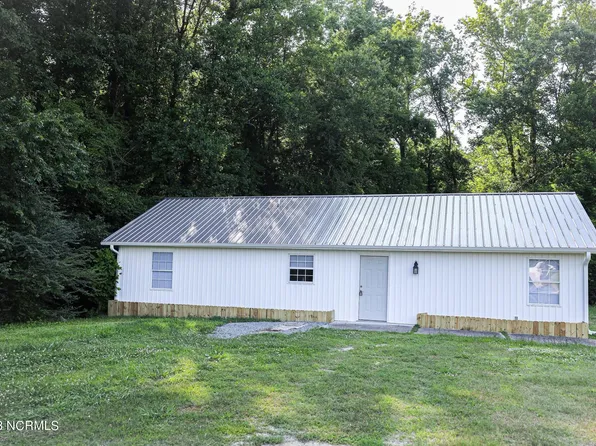 88 Watha Woods Drive, Watha, NC 28478