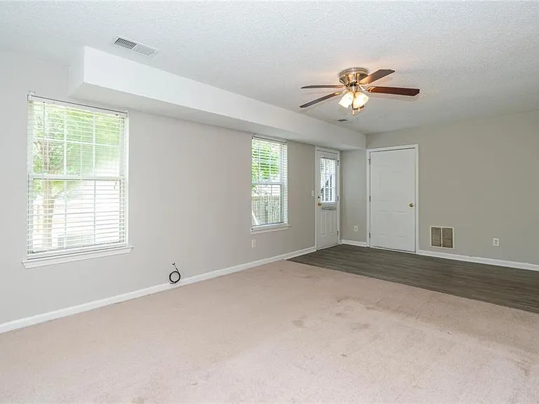 3272 Peach Ct NW — Photo 45
