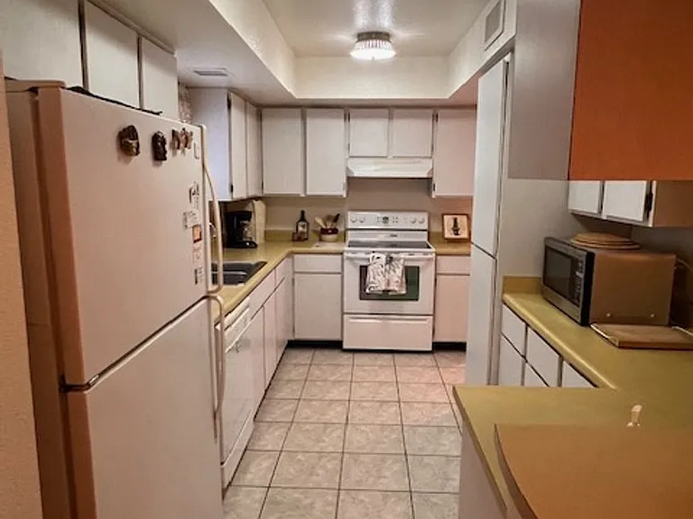 25246 S Glenburn Dr — Photo 33