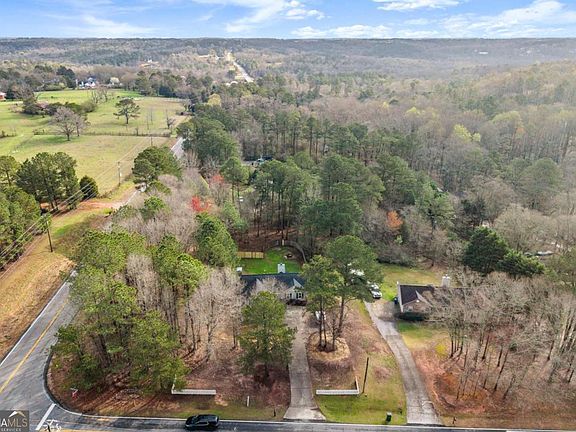3rd image of 4705 Bullock Bridge Rd