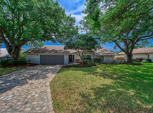 3810 Torrey Pines Blvd, Sarasota, FL 34238