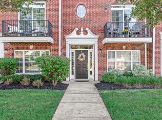 15306 Mystic Rock Dr, Carmel, IN 46033