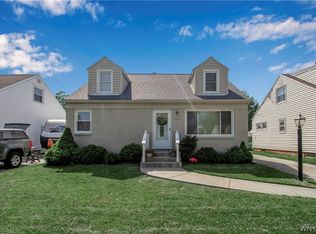 330 Parkhurst Blvd, Buffalo, NY 14223