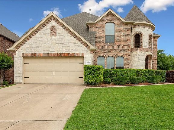 3rd image of 1800 Empire Cir