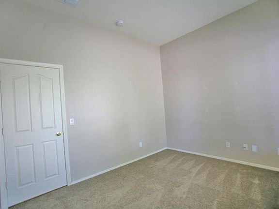 4th image of 26856 N 84th Ln