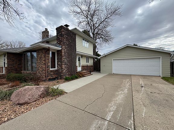 5th image of 1733 Marshall Rd