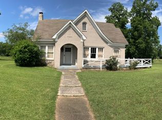 811 Main St, Weir, MS 39772