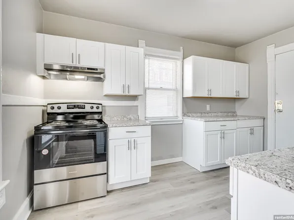 803 N. Broadway, 803 N Broadway St #404, Green Bay, WI 54303