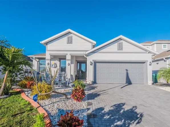 2391 Natoma Blvd, Mount Dora, FL 32757