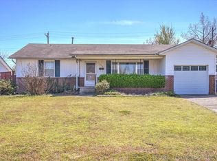 5726 E 29th St, Tulsa, OK 74114