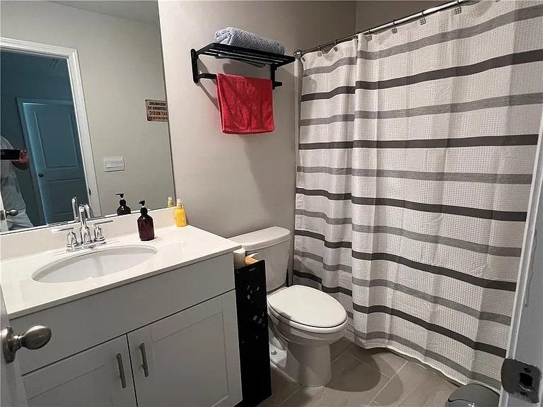 242 Wells Cir — Photo 15