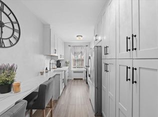 84 Pinewood Rd APT 2E, Hartsdale, NY 10530