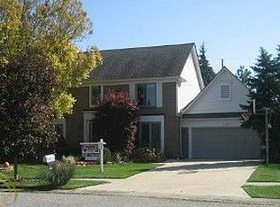 48660 Chambury Ct, Plymouth, MI 48170
