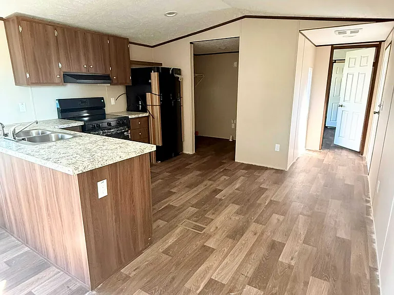 2081 Oakshire Rd #19 — Photo 4