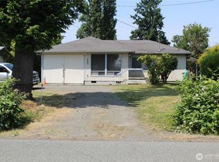 13123 160th Ave SE, Renton, WA 98059