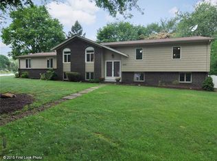 1557 Phenix Ave, Cranston, RI 02921