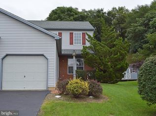 192 Mortar Ln, Ephrata, PA 17522