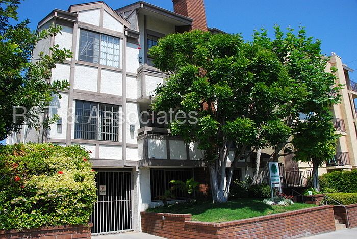 1st image of 1254 S Saltair Ave APT 102