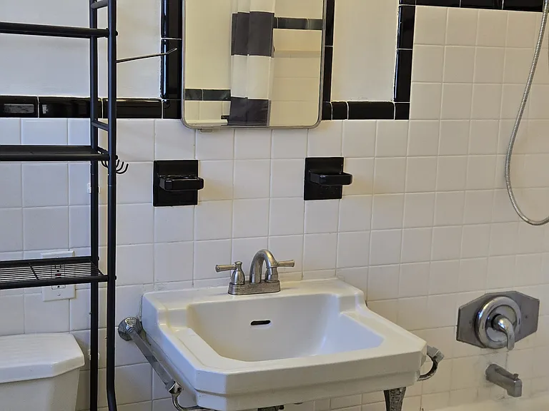 1830 Jackson St #4A — Photo 36