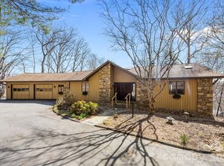 1105 High Vista Dr, Mills River, NC 28759