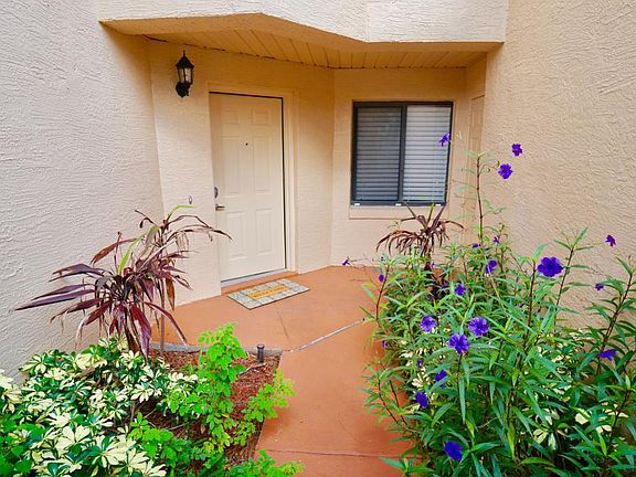 Condo Entrance - Private Patio