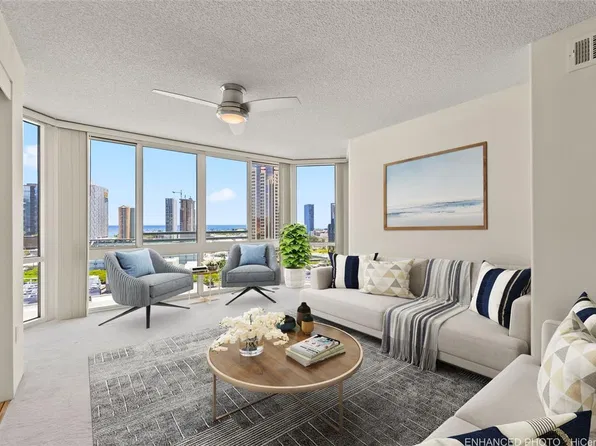 801 King St APT 1903, Honolulu, HI 96813