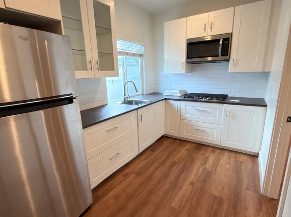 4572 Onondaga Ave APT B, San Diego, CA 92117