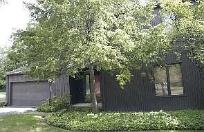 2nd image of 22 Oakshore Dr