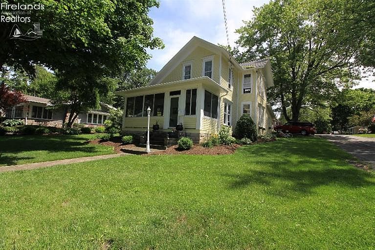 602 E 3rd St, Lakeside Marblehead, OH 43440 Zillow