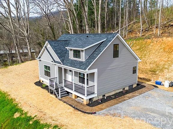 5th image of 67 Patterson Dr