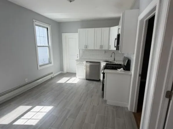 458 Livingston St, Elizabethport, NJ