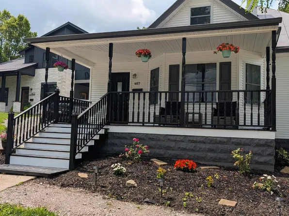 407 N Broadway St, Blanchester, OH 45107
