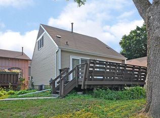 3567 Pilgrim Ln N, Plymouth, MN 55441