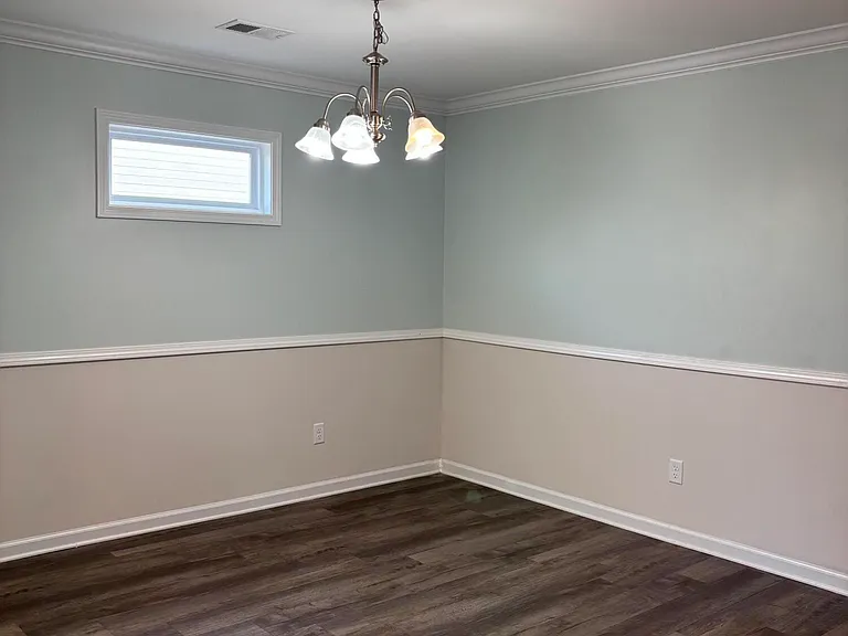 335 Niblick Dr — Photo 12