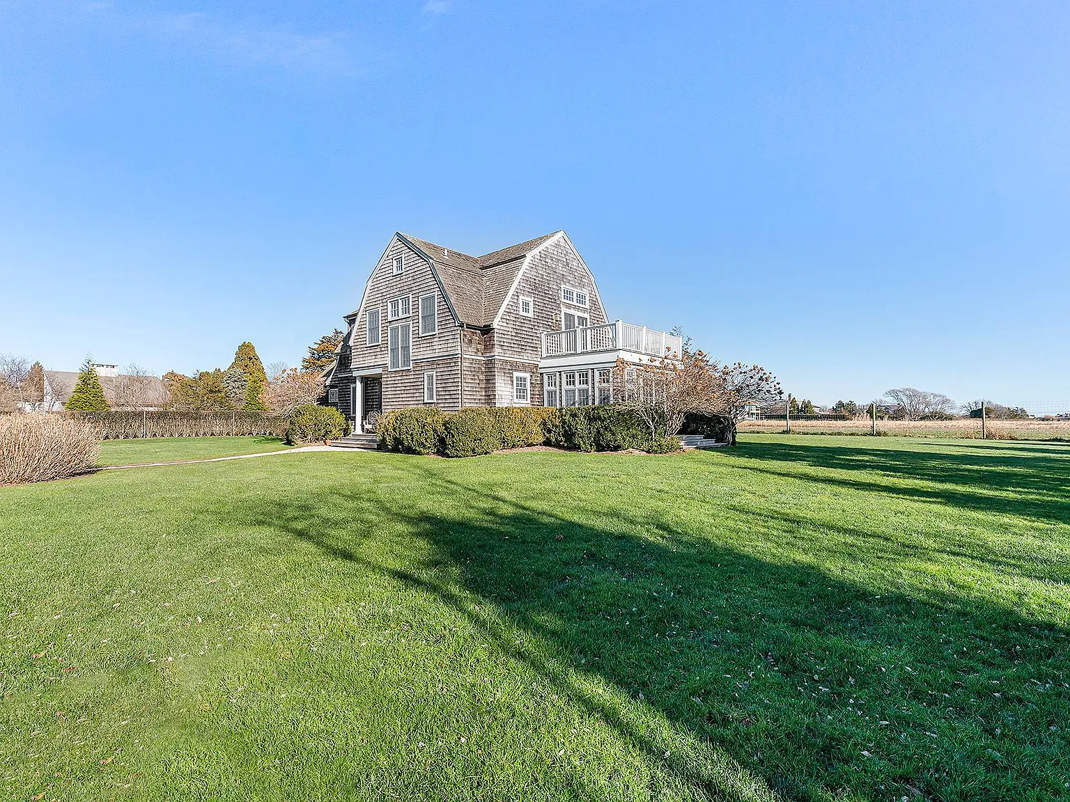 Hear the Ocean From This Sagaponack Gem — Photo 3