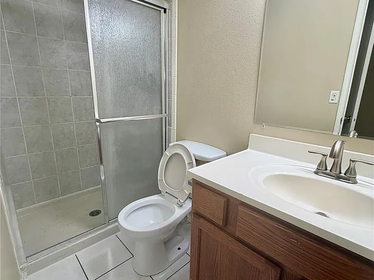 9066 E Lehigh Ave — Photo 10