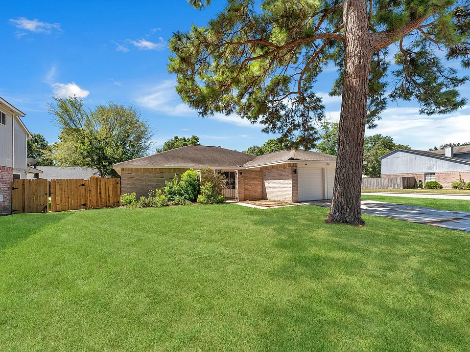 4839 Diehlwood Pl