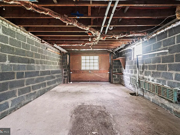 170 Iron Hill Rd — Photo 16