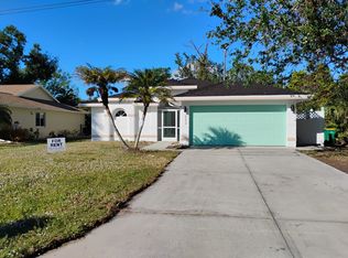 222 Wayne Rd, Rotonda West, FL 33947