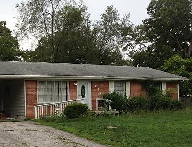 1st image of 2104 Mannassas Ln