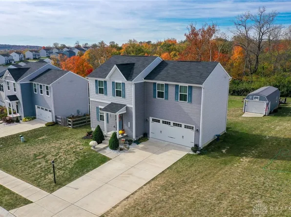 1910 Amelia Way, Moraine, OH 45439