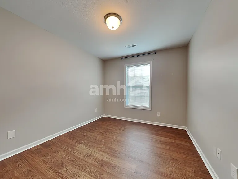 8124 Cambridge Reserve Dr — Photo 19