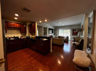 100 Wayland Ave #3, Providence, RI 02906