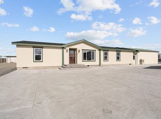 31289 Morgan Ln, Hermiston, OR 97838