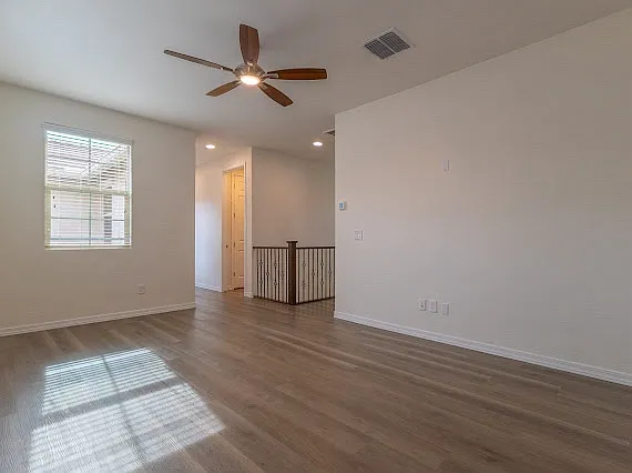 3674 E Turley St — Photo 7
