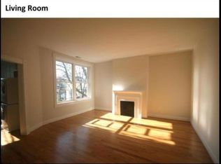 2108 R St NW APT 3, Washington, DC 20008