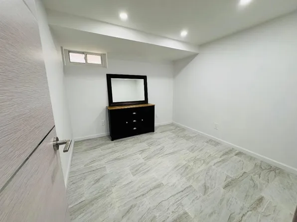 80-12 188th Street image 16 of 22