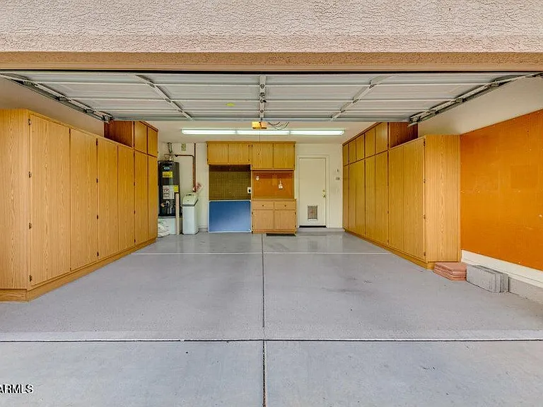8190 W Behrend Dr — Photo 19