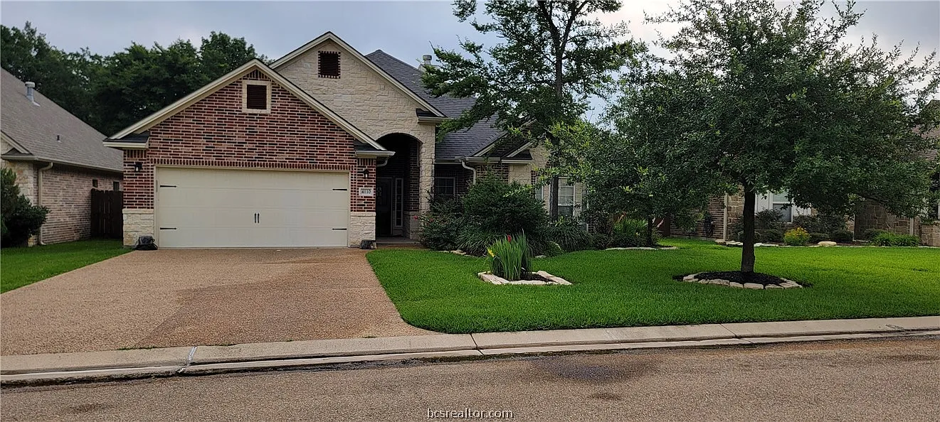 3 bed, 2.5 bath, 2150 sqft, $2,495 — Photo 2