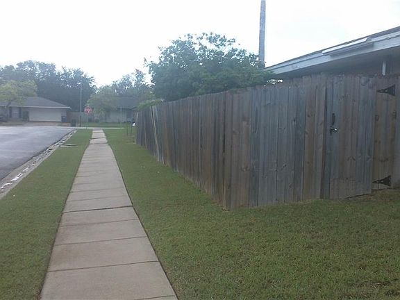 3rd image of 4253 Mulligan Dr
